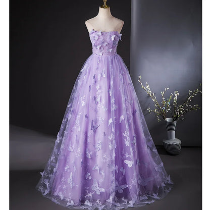 Light Luxury Lace Strapless Quinceanera Dress with Three-Dimensional Butterfly Appliques