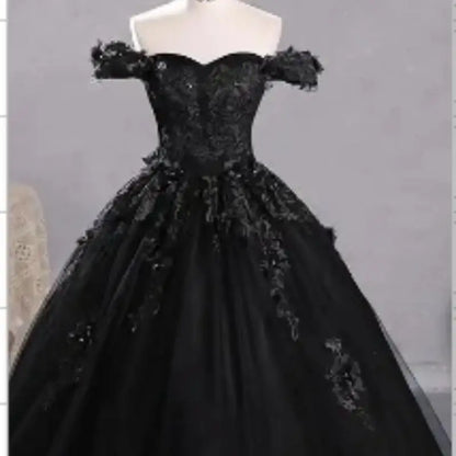 Sweetheart Off-The-Shoulder Tulle Floor-Length Quinceanera Dress