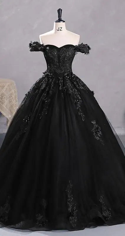 Princess Off-The-Shoulder Appliqued Quinceanera Dress With Small Train