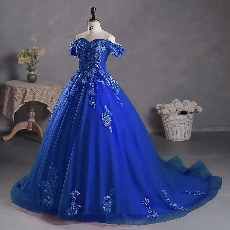Princess Off-The-Shoulder Appliqued Quinceanera Dress With Small Train