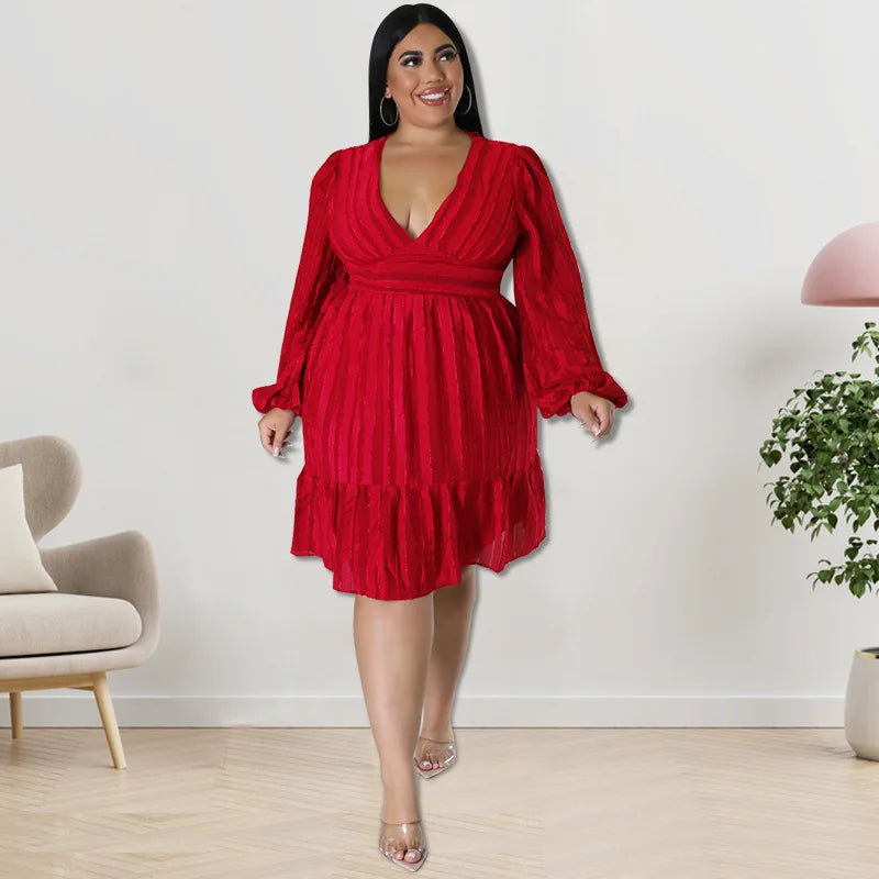 Plus Size Casual Sweet Loose Long-sleeved V-neck Over-the-knee Dress